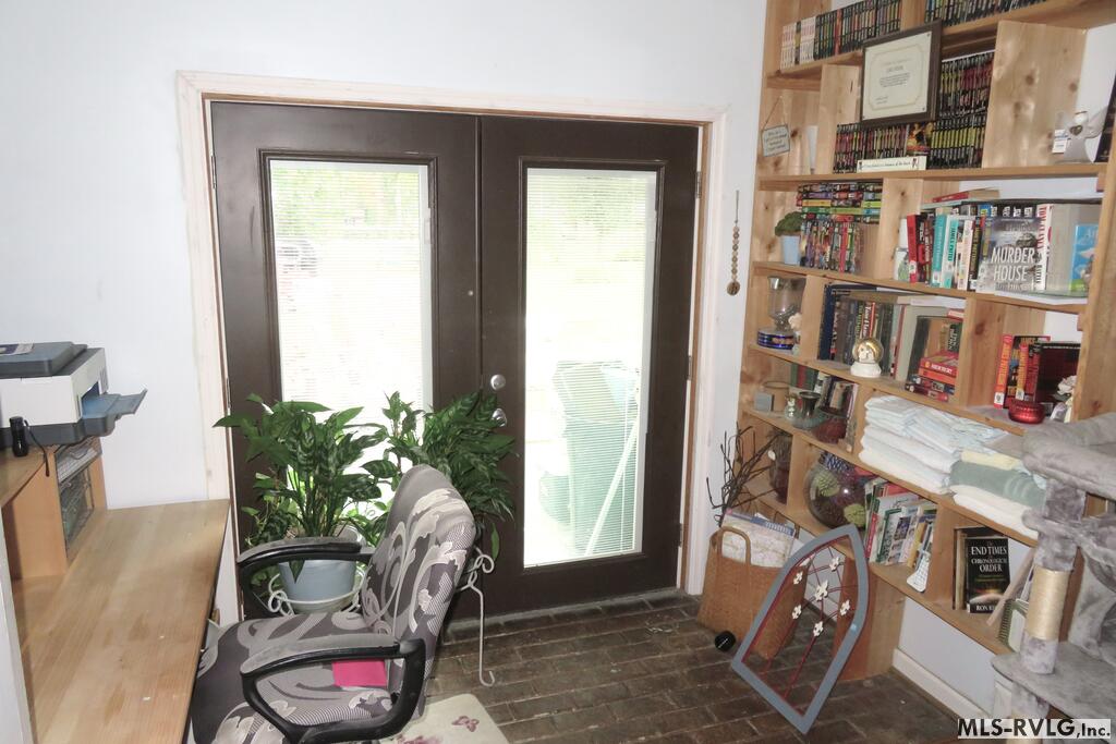 21 Longstreet Road Property Photo 20