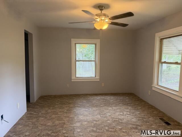 319 Westward Rd Property Photo 9