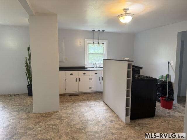 319 Westward Rd Property Photo 17