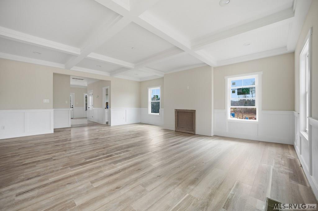595 Ferry Landing Drive Property Photo 17