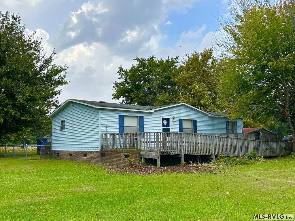 307 Corner High Rd Property Photo 3