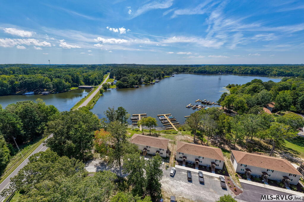 131-101 Gaston Pointe Dr Property Photo 1