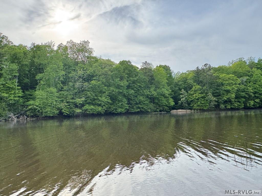142882 Property Photo 6