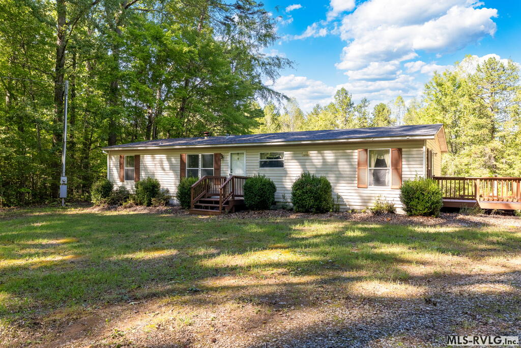 1500 Easters Road Property Photo 6