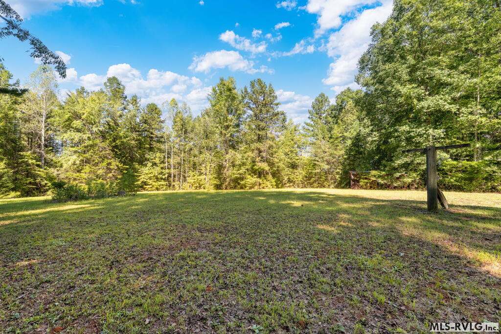 1500 Easters Road Property Photo 12