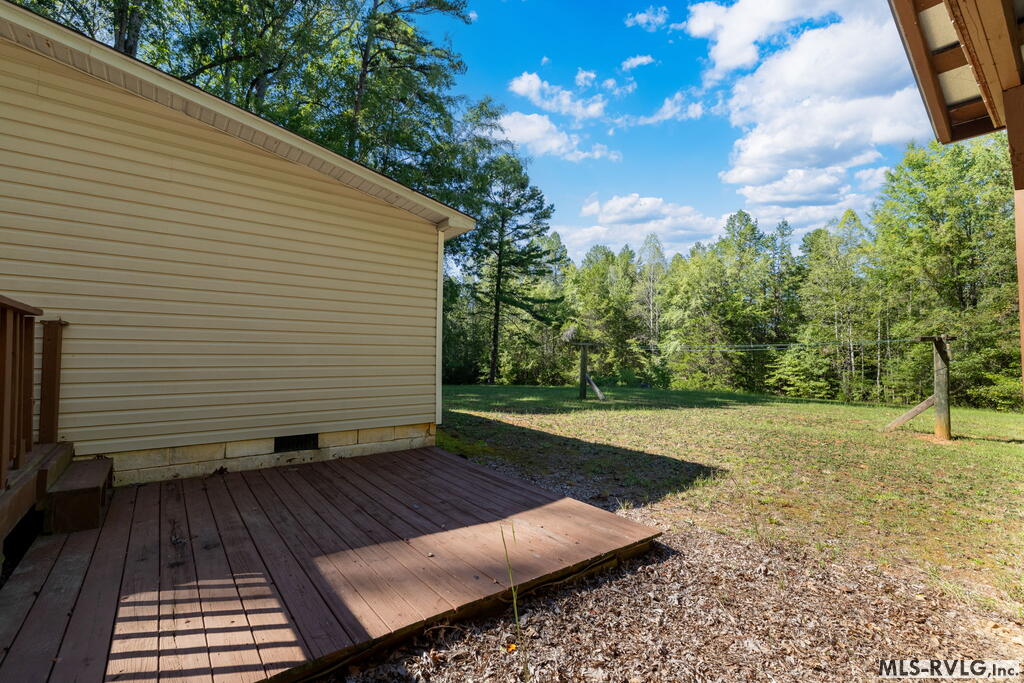 1500 Easters Road Property Photo 13