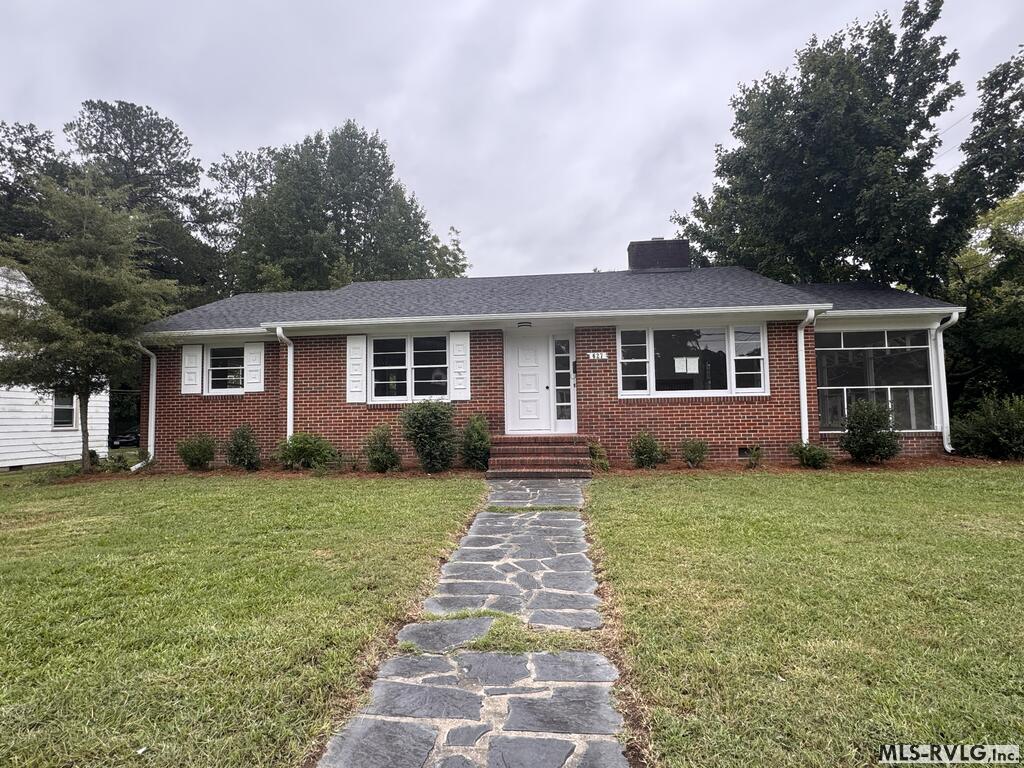 627 Peachtree Street Property Photo 1