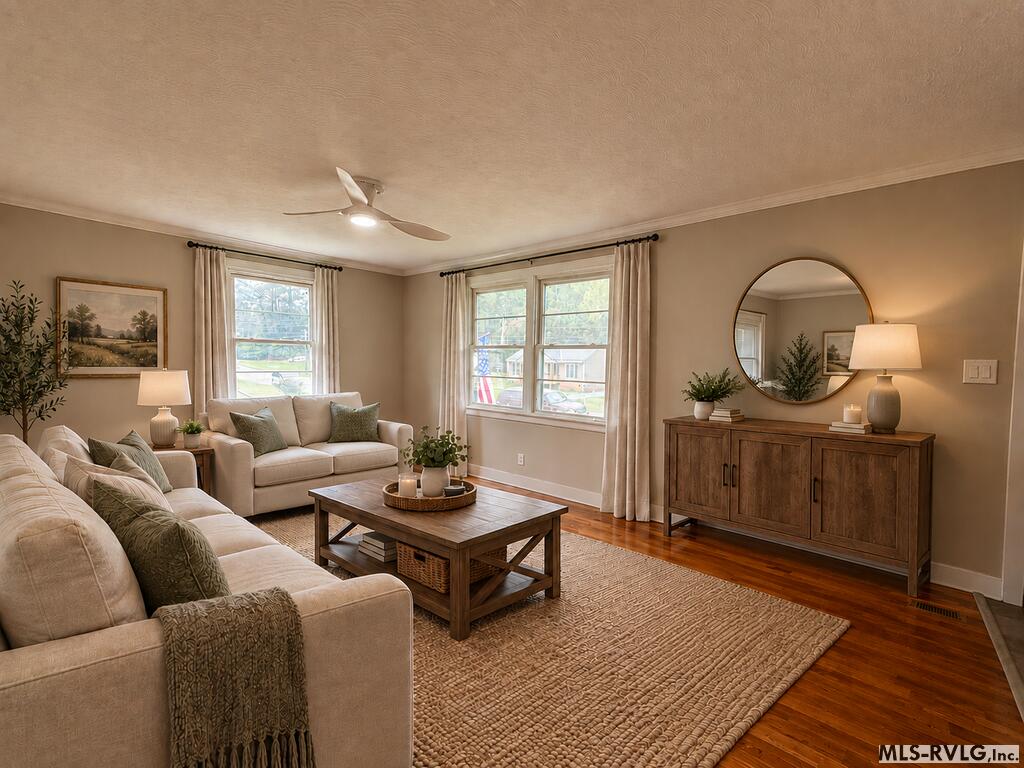 1011 Second Ave Property Photo 2