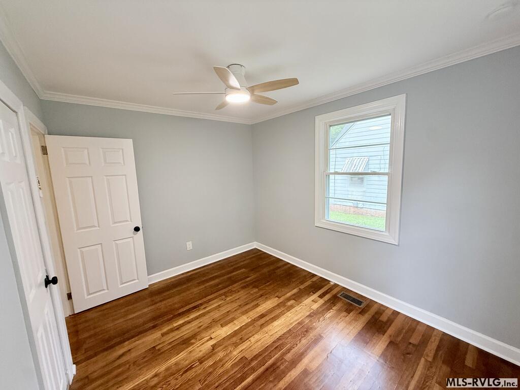 1011 Second Ave Property Photo 15