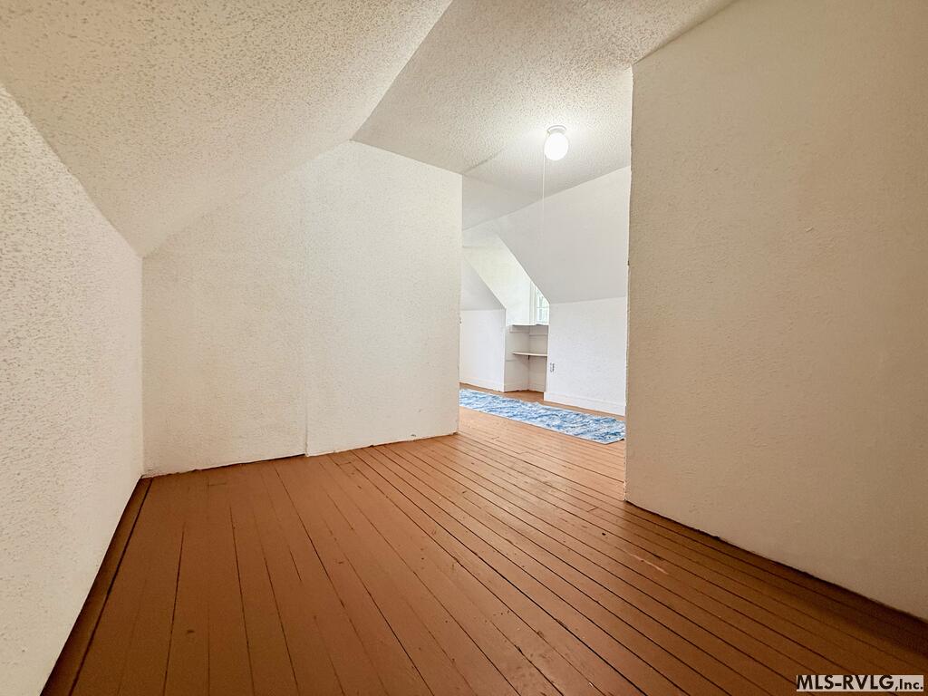 1011 Second Ave Property Photo 18