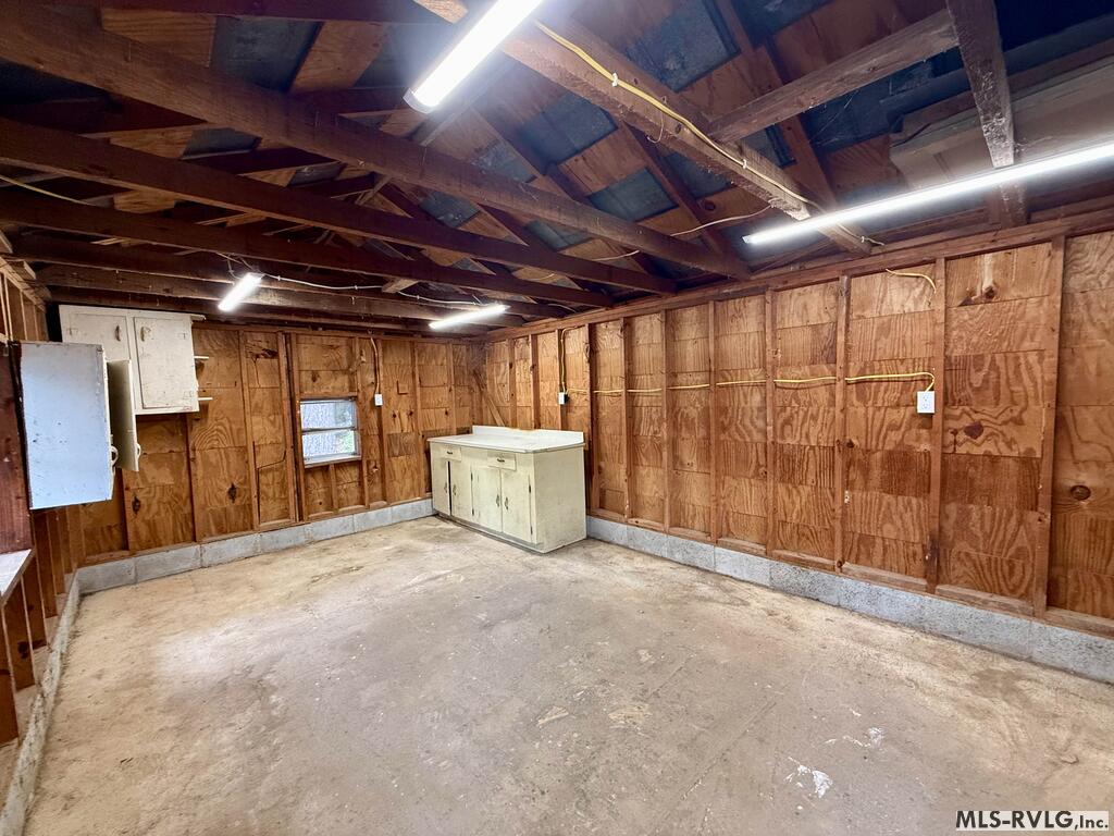 1011 Second Ave Property Photo 21