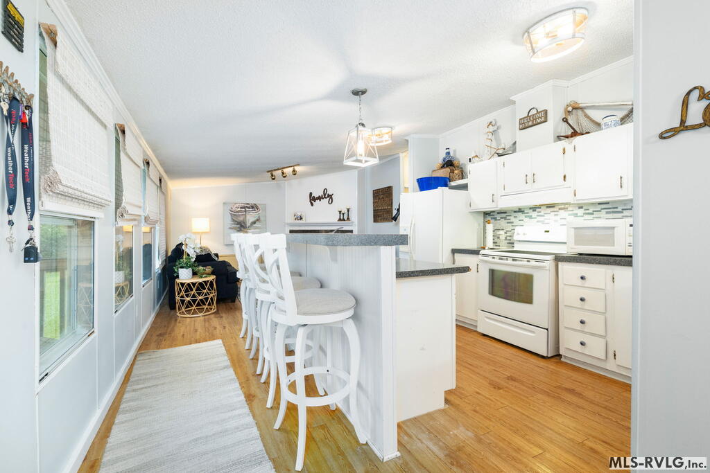 150 Sailboat Ln Property Photo 11