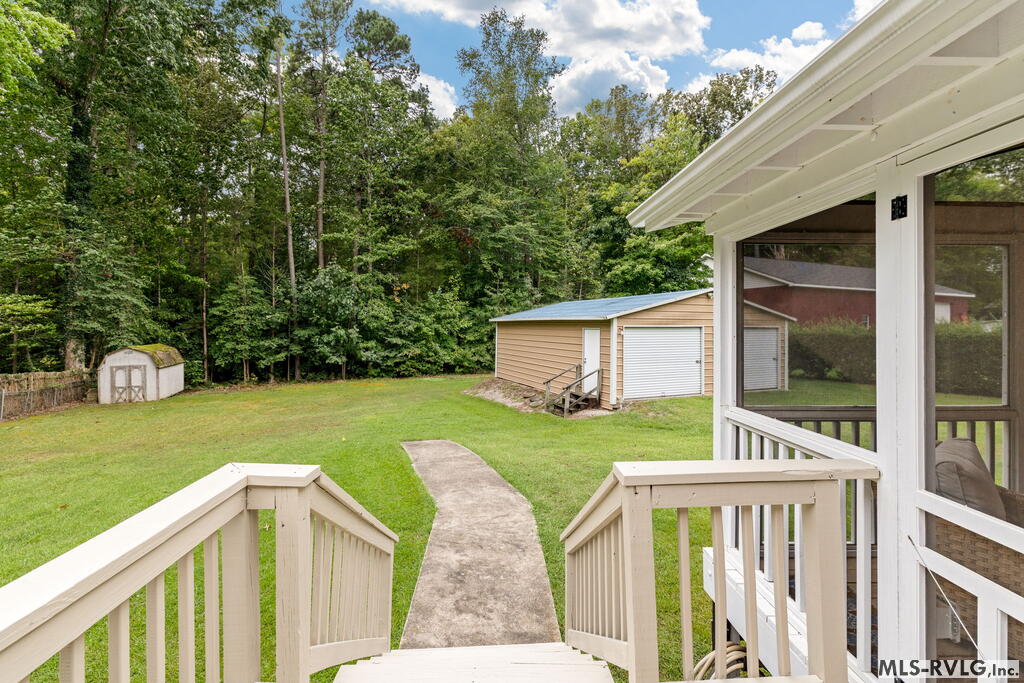 150 Sailboat Ln Property Photo 19