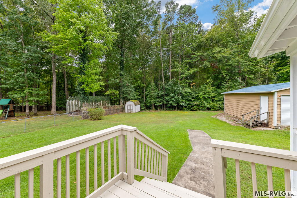 150 Sailboat Ln Property Photo 29