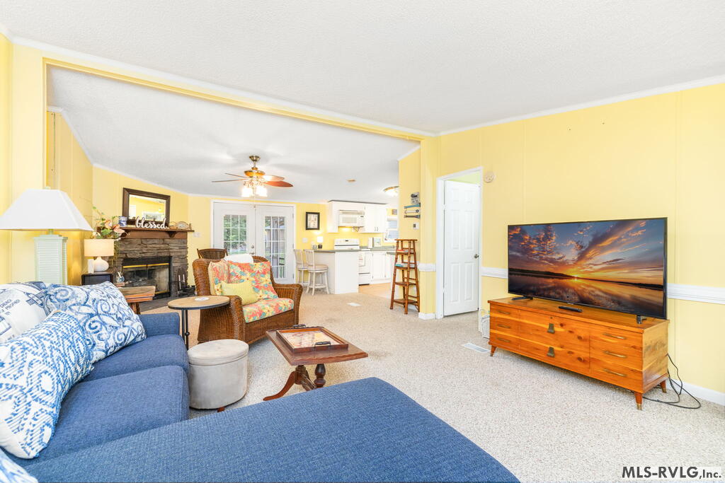 152 Sailboat Ln Property Photo 11