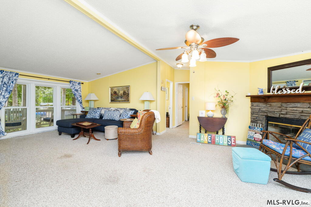 152 Sailboat Ln Property Photo 17