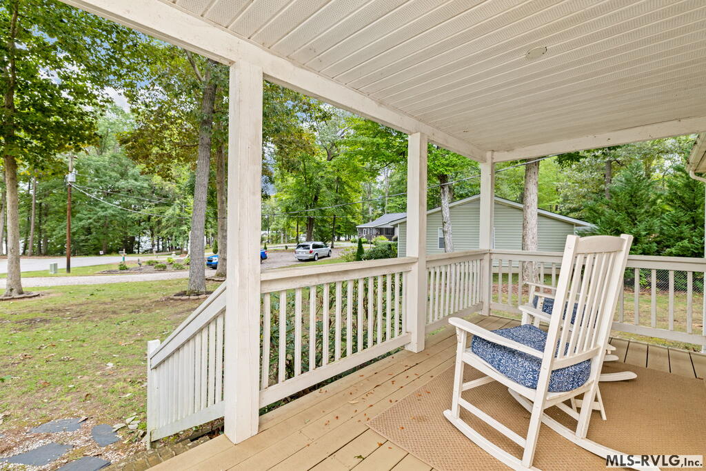 152 Sailboat Ln Property Photo 35