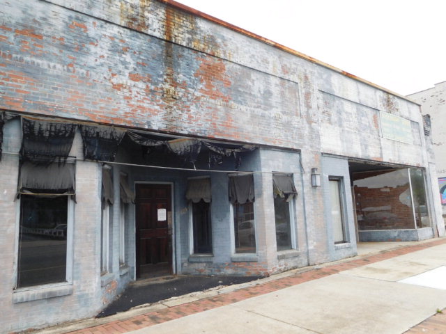 284&286 Roanoke Avenue Property Photo 1