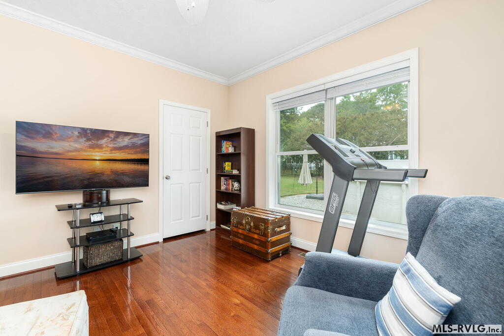 335 Forest Hill Dr Property Photo 30