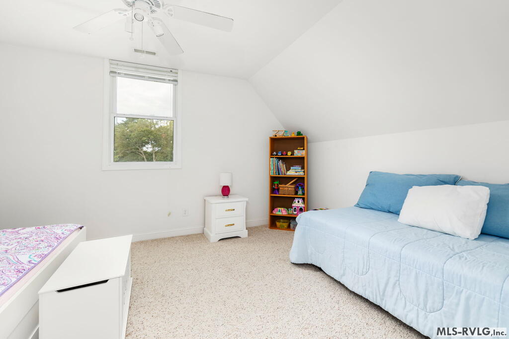335 Forest Hill Dr Property Photo 37