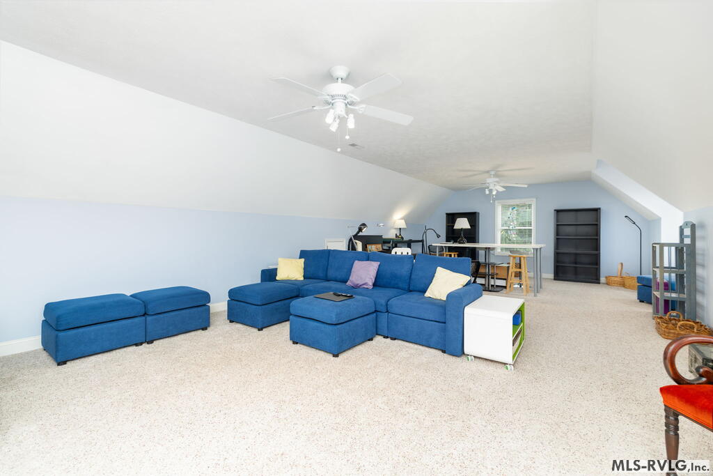 335 Forest Hill Dr Property Photo 39