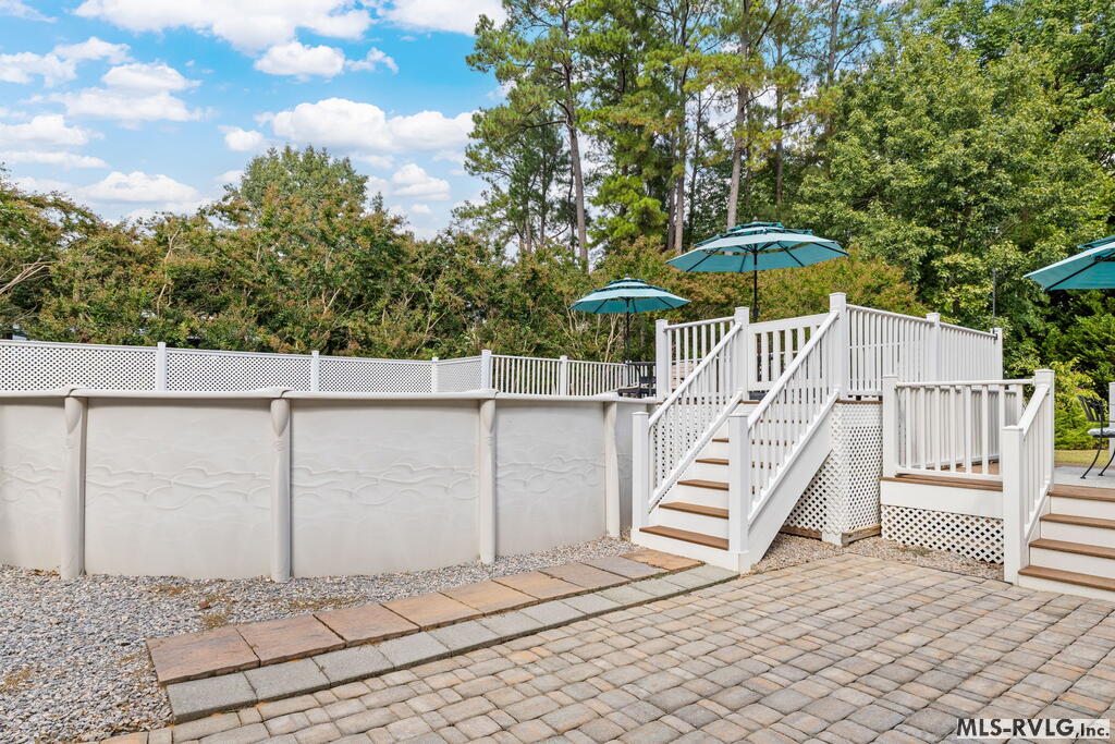335 Forest Hill Dr Property Photo 48