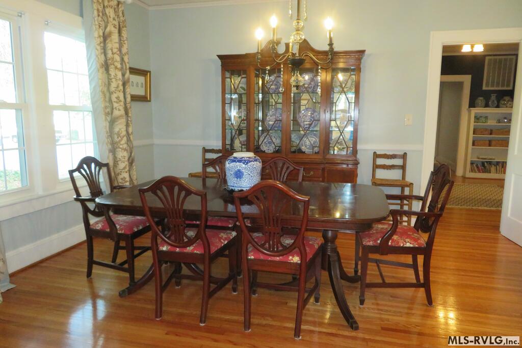508 Roanoke Avenue Property Photo 9