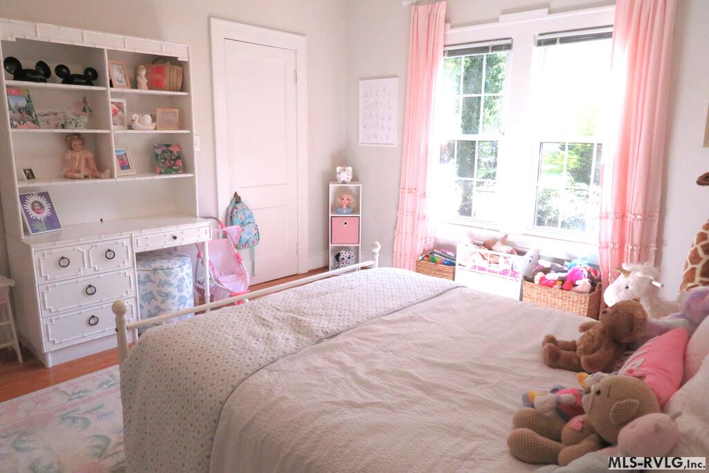 508 Roanoke Avenue Property Photo 18