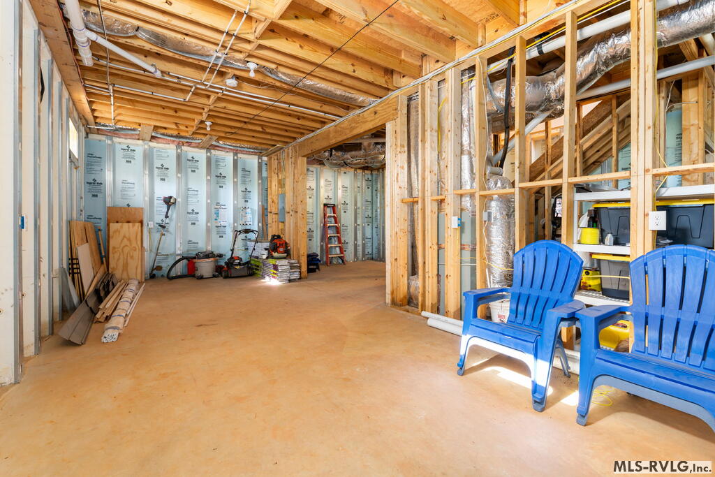 175 Redwood Property Photo 34