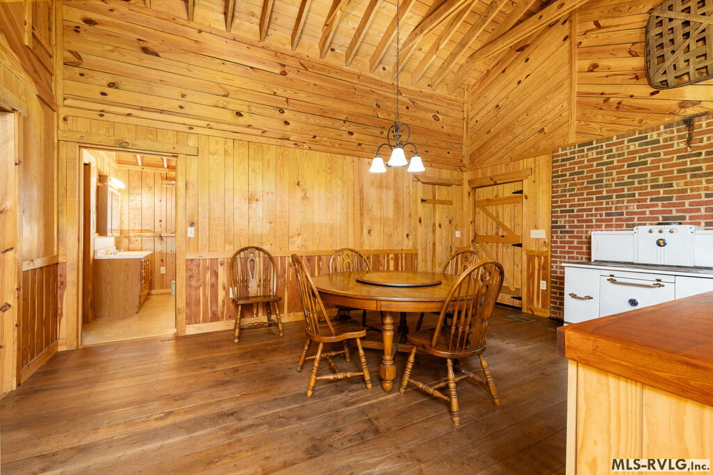 1318 Poor House Road Property Photo 12