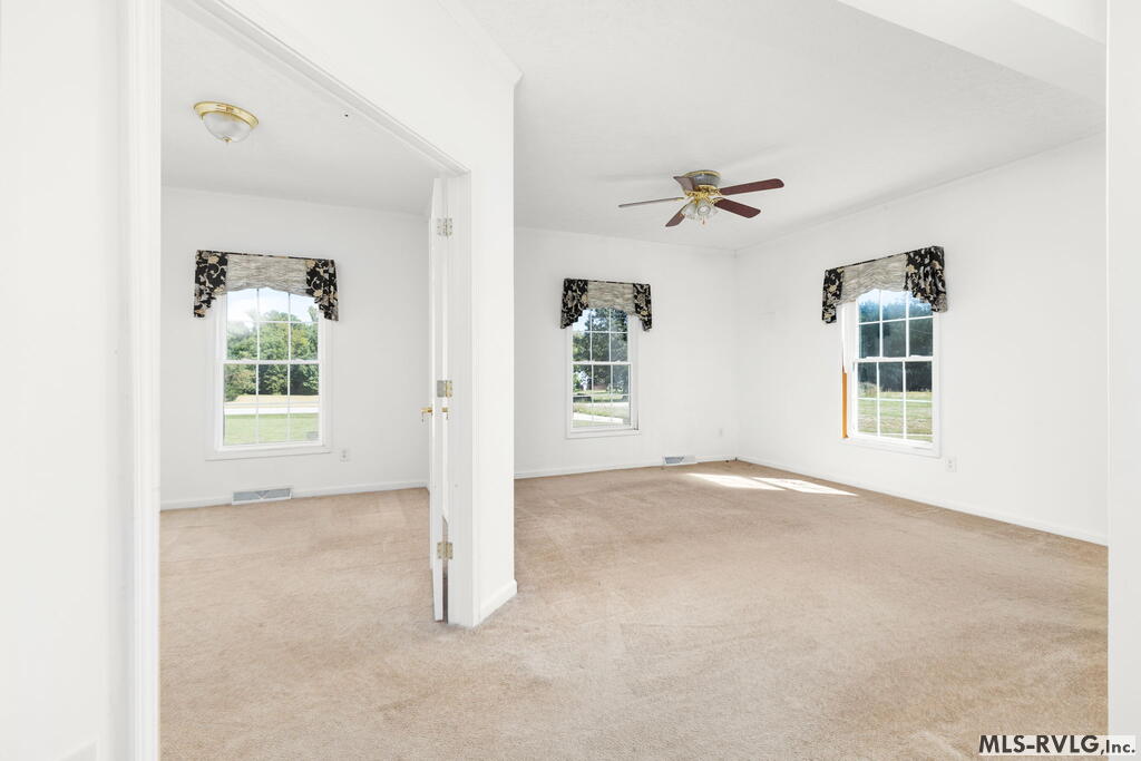 7038 Liberty Road Property Photo 15