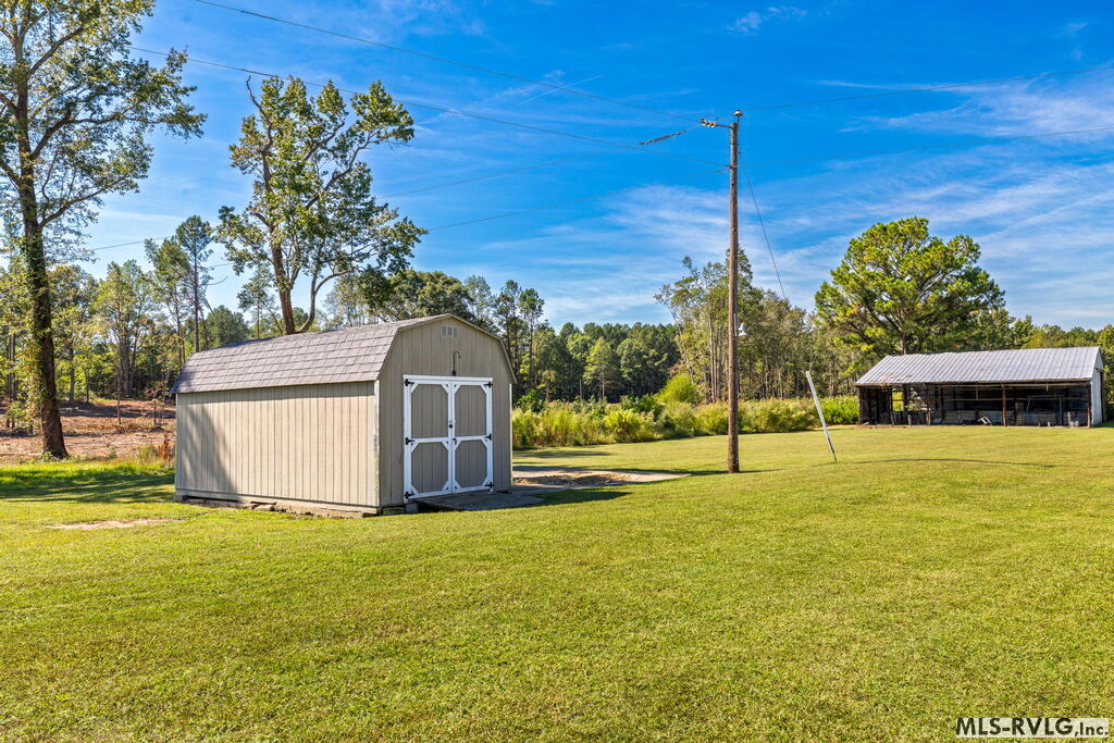 7038 Liberty Road Property Photo 34