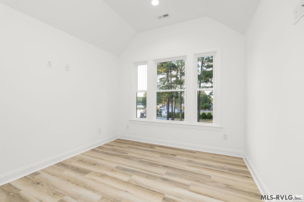 120 Clint Road Property Photo 15