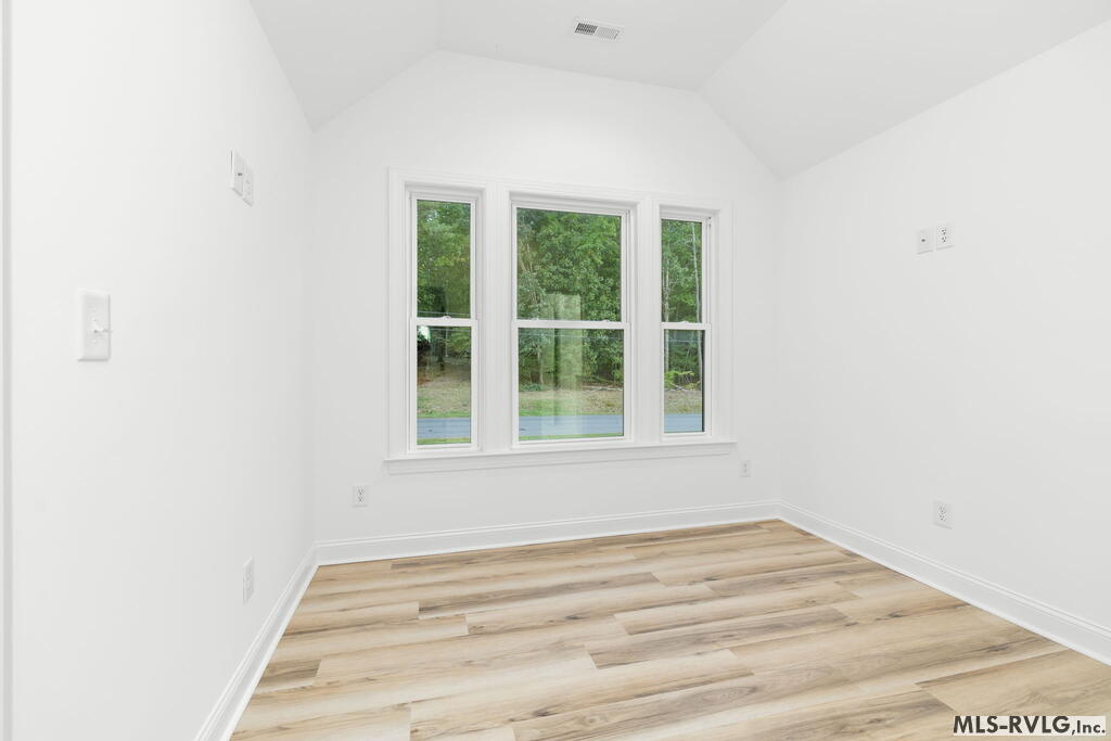 120 Clint Road Property Photo 20