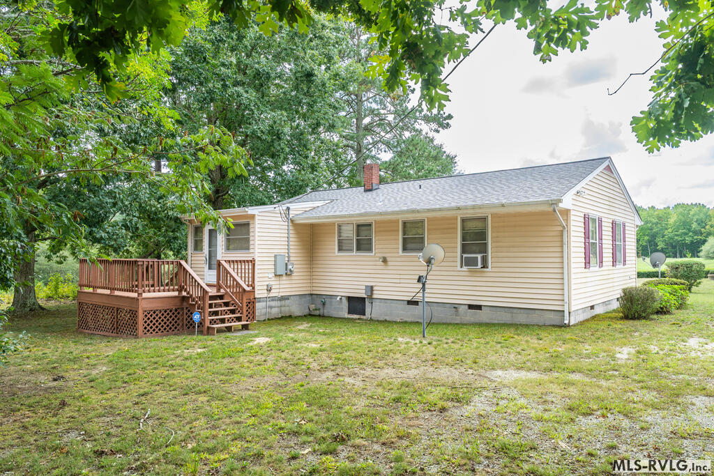 1388 Lewis Dr Property Photo 6