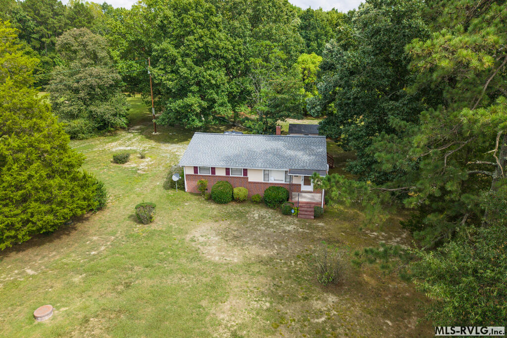 1388 Lewis Dr Property Photo 9