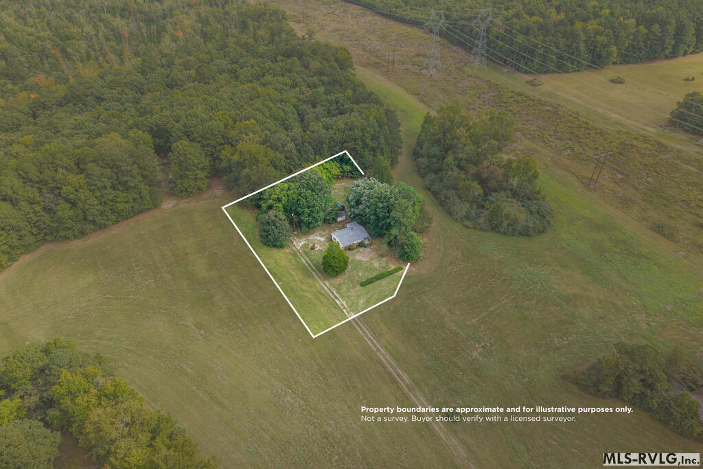 1388 Lewis Dr Property Photo 25