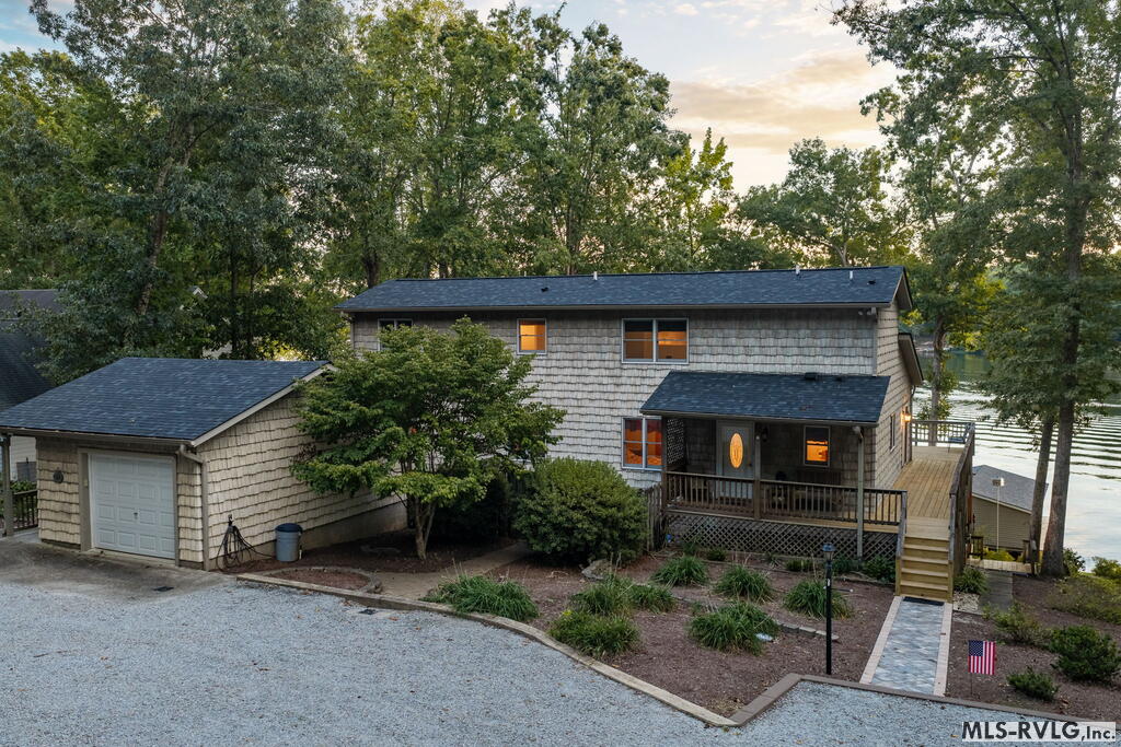 1463 Great Creek Drive Property Photo 4