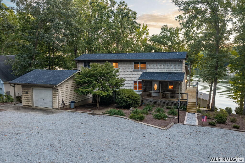 1463 Great Creek Drive Property Photo 16