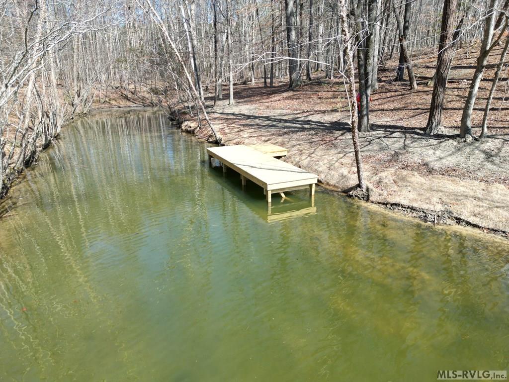 6r Hillcrest Ln Property Photo 5