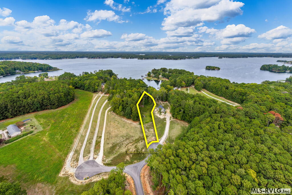 165 Shearwater Ct Property Image