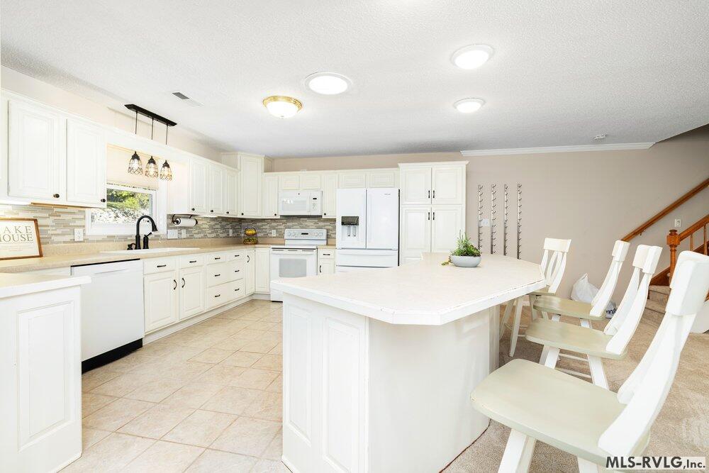 245 Waterway Dr #55 Property Photo 5