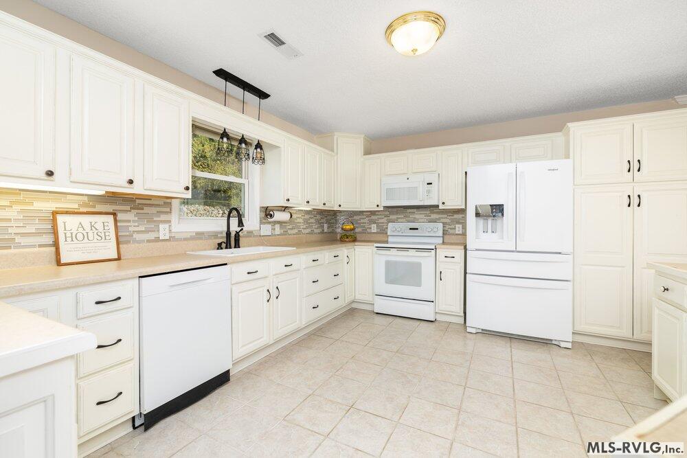 245 Waterway Dr #55 Property Photo 10