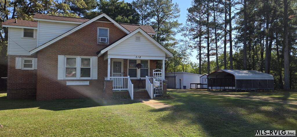 318 Oakwood Ave Property Photo 2