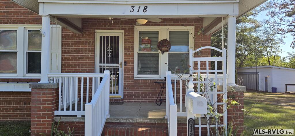 318 Oakwood Ave Property Photo 8