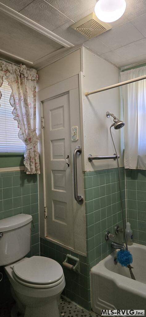 318 Oakwood Ave Property Photo 9
