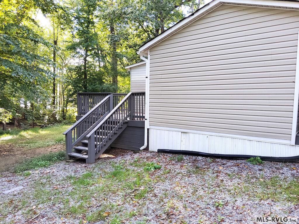 219 Gunpowder Trail Property Photo 3