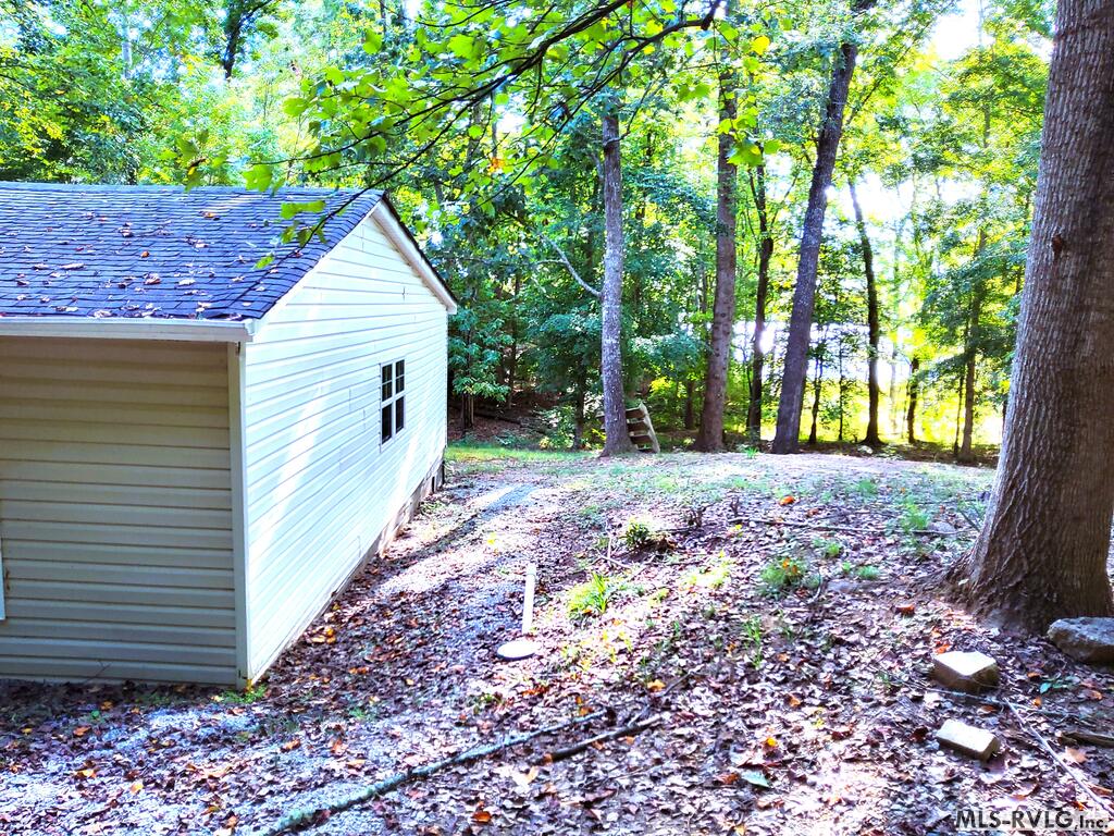 219 Gunpowder Trail Property Photo 4