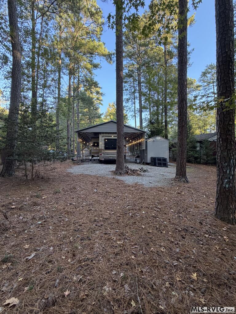 311 Happy Trl Property Photo 7