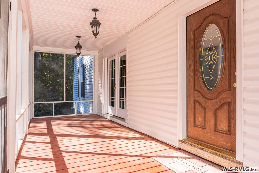 208 Rocky Knoll Place Property Photo 8